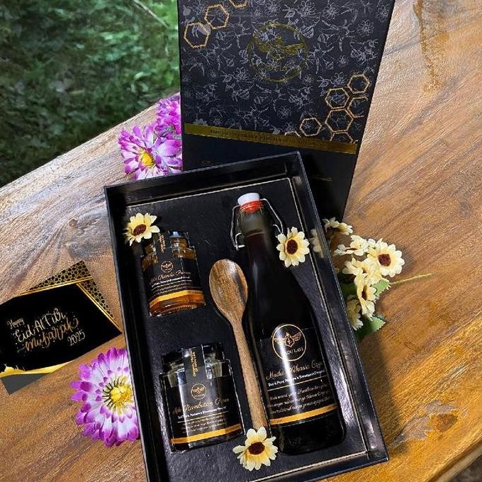 

Hampers Spesial Ramadhan Madu Lavi Dengan Kwalitas Dan Packaging Premium And Exclusive Free Kartu Ucapan Bisa Request Terbaru