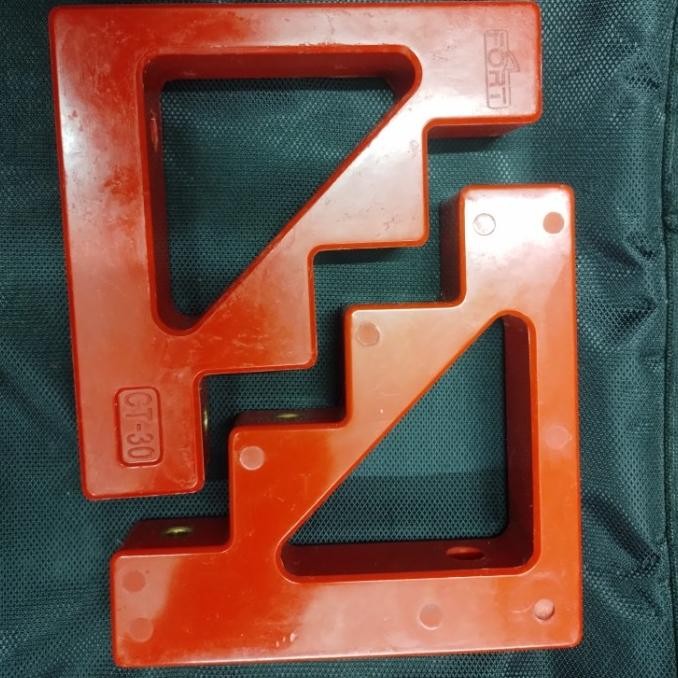 Diskon Busbar Tangga Isolator 60X100Mm Ct4-20 / Isolator Busbar Step