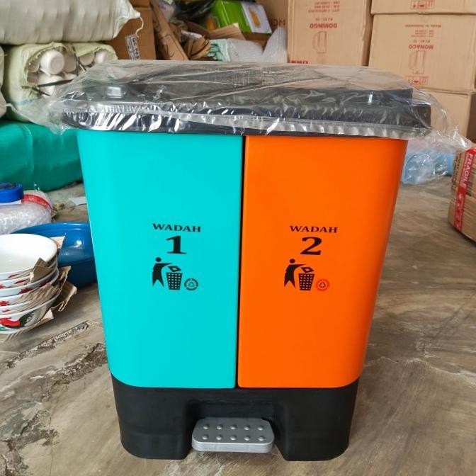 Tempat Sampah Injak 20Liter 2 Wadah / Tempat Sampah 2 Wadah