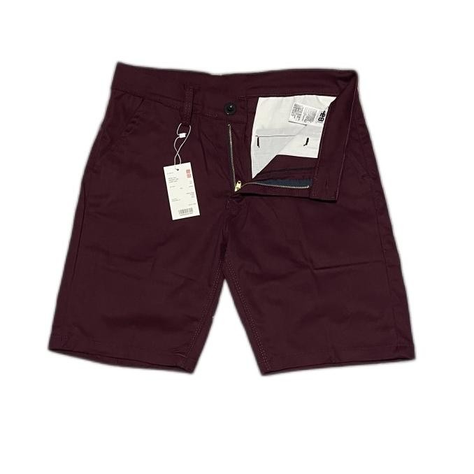 Celana chino pendek uniqlo varian warna ukuran 28-38 slimfit//chino pendek uniqlo terlaris//uniqlo c