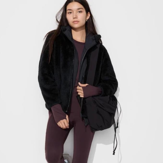 UNIQLO Women Jaket Wanita Fluffy Yarn Fleece Bulu Lembut Black