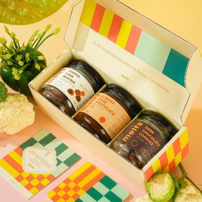 

MELTS PLAYFUL HAMPERS LEBARAN