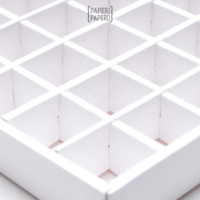 

Grosir Kotak Box Putih Partisi 36 Slot - Packaging Kue Kering Snack 25X25X3.5
