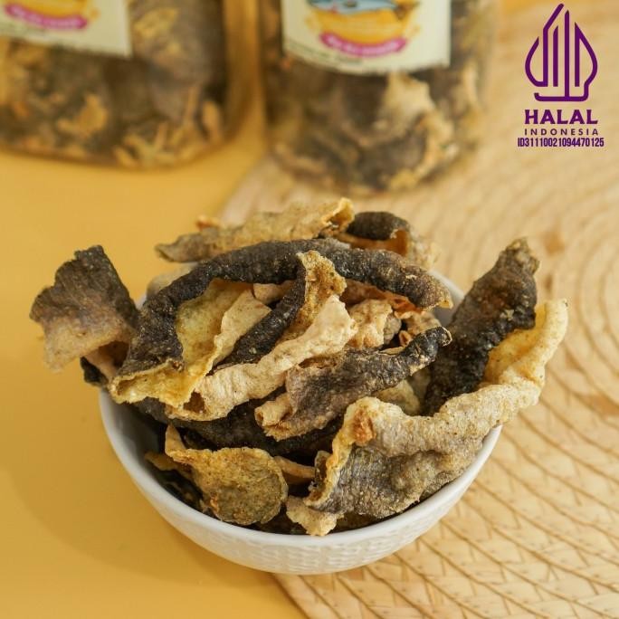 

Promo Kerupuk Kulit Ikan Salmon Original Cemilan Crunchy Kemasan Toples Double Jumbo