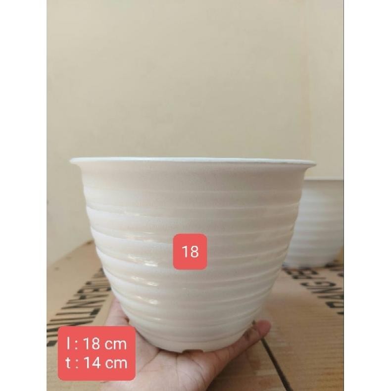 Pot Super tawon 18 Pot Tawon 18 LUSINAN ISI 12 PCS
