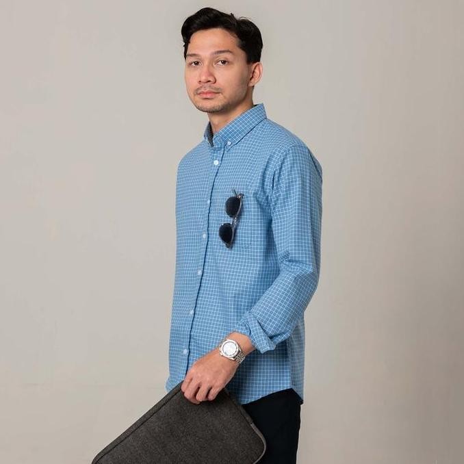Promo Kemeja Kotak Garis Pria Woodcutter Plaid Basic Shirt - Light Blue Lengan Panjang