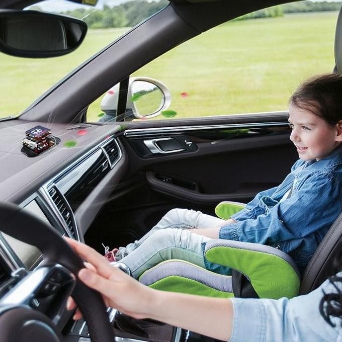 RW087 Tempat Parfum Mobil Bahan Crystal Bisa Isi Ulang Cantik&Menarik