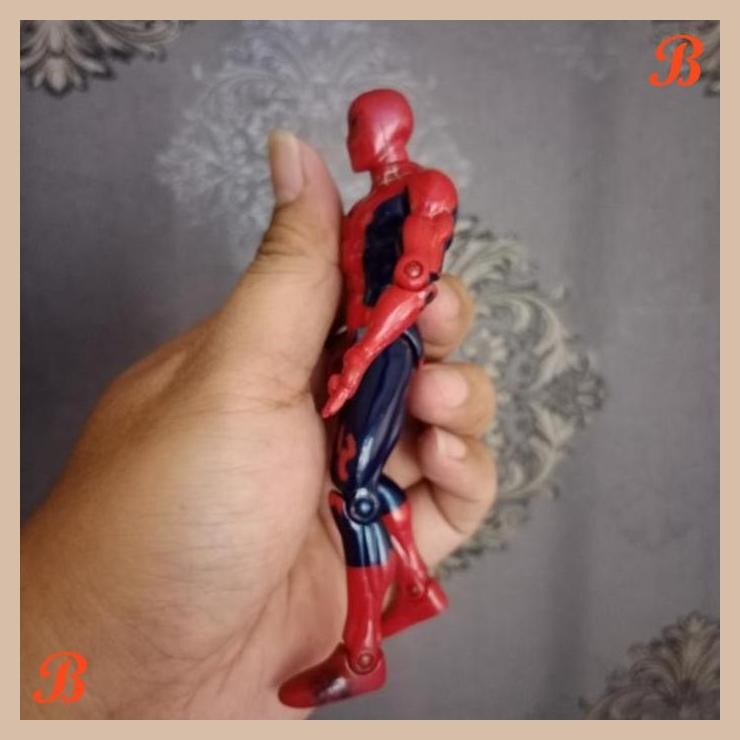 [MFA] FIGURE SPIDERMAN TOYBIZ CAT KURNG