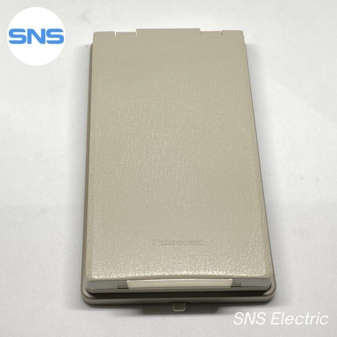 Ready Stock Cover Plate Frame Weatherproof Panasonic Wn 7901 / Wn 7902 / Wn 7903 Weather Proof Plate