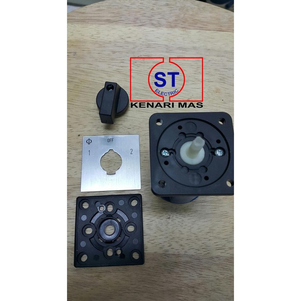 Spesial Selector Switch / 102 / 3 Posisi 6 Pole K&N 20 A Kraus & Naimer Kn