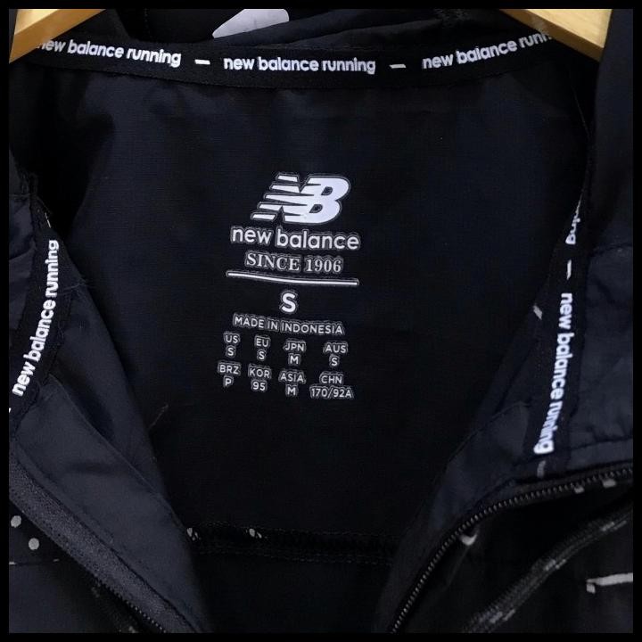 Jaket Running New Balance Reflective Original Original Best Seller