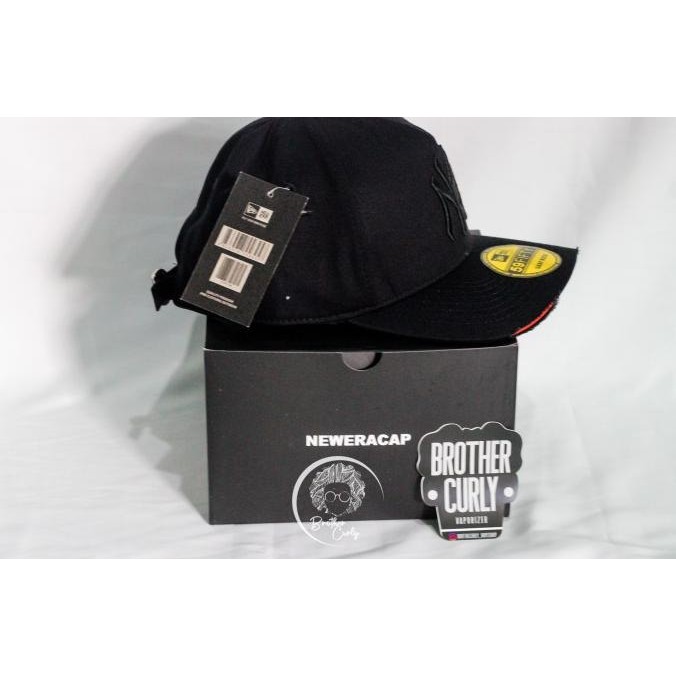 Topi Baseball Cap New Era NY New York Sobek Damage MLB Premium