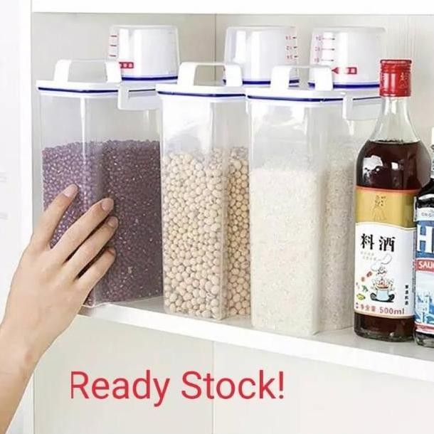 

Terlaris Toples Dispenser Sereal/Makanan/Tepung/Beras Dengan Gelas Takar Wadah