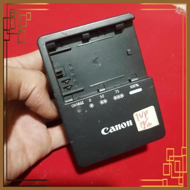 [JNB] CHARGER BATTERY CANON 6D 7D 600D DLL. SECOND SIAP PAKAI