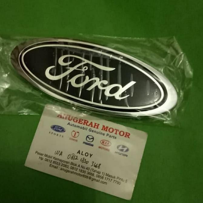 New logo emblem ford fiesta depan