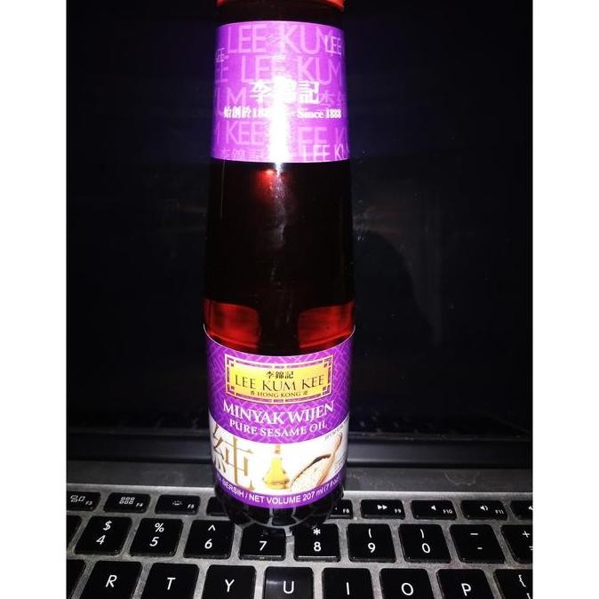 

PROMO LEE KUM KEE SESAME OIL / MINYAK WIJEN 207 ML