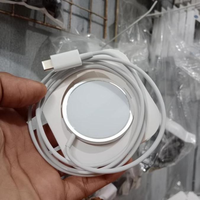 CHARGER MAG SAFE 20W WIRELESS / CHARGER FOR IPON 11 / 12 PRO MAX [terbaik]