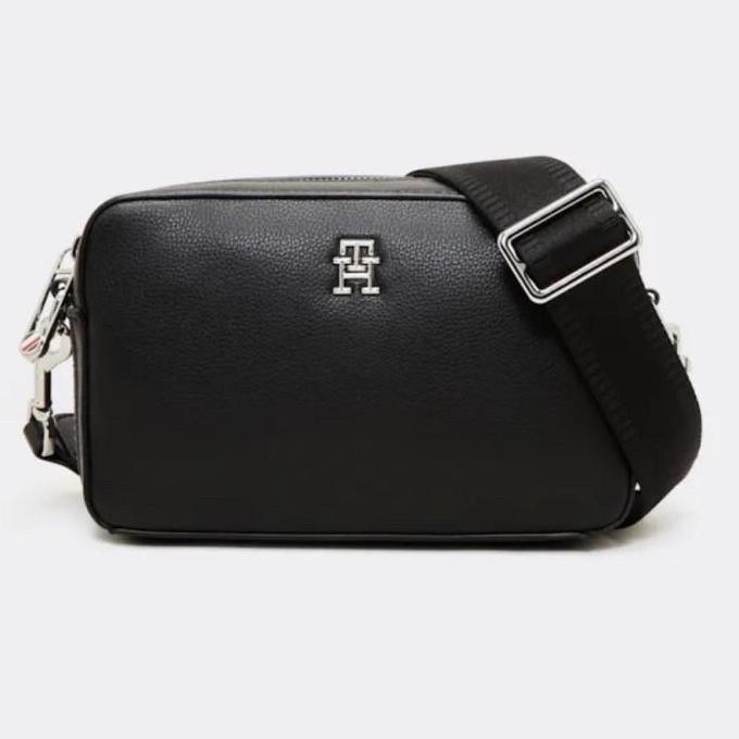 Tas Tommy Hilfiger Essential Th Monogram Camera Bag Black Hitam New Stok