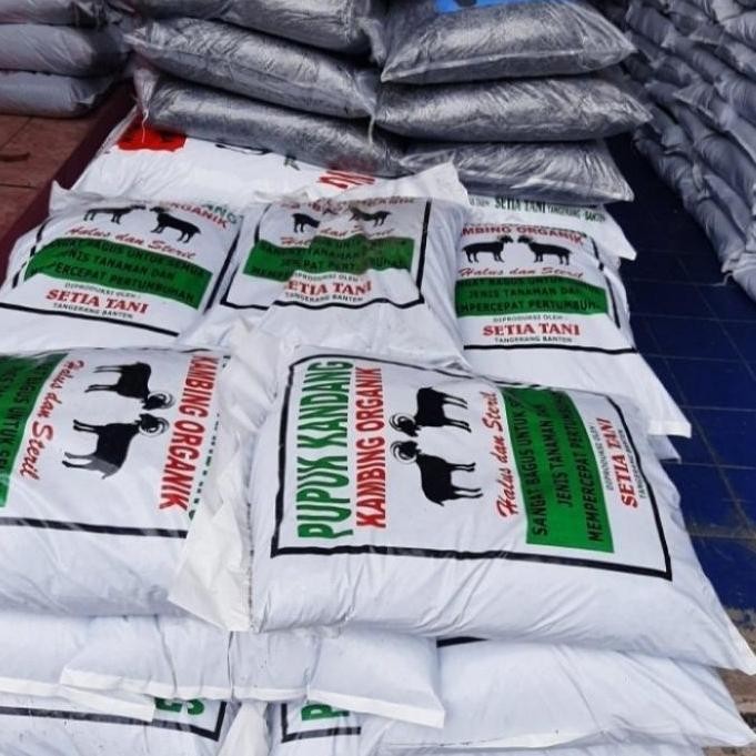

Terlaris Pupuk Kandang Kambing Organik