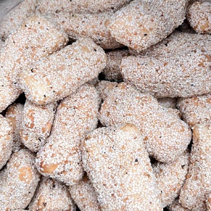 

Terlaris 250 Gram Kue Manco Wijen Premium