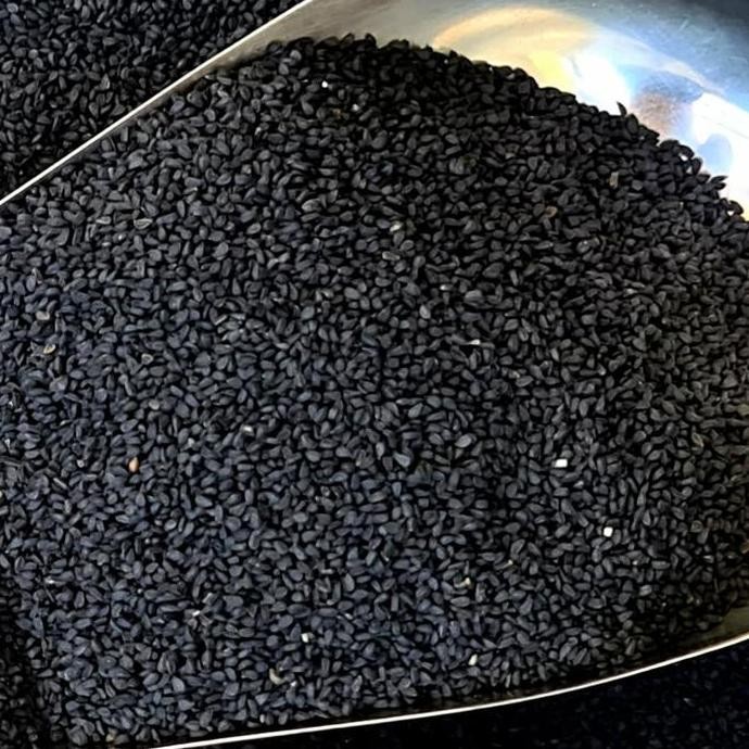 

BIJI JINTAN HITAM / HABBATUSSAUDA BIJI KUALITAS BAGUS 500GR - SURABAYA TERMURAH