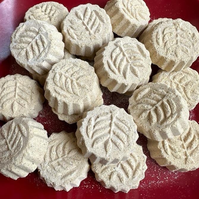 

KUE SATU KACANG IJO ISI 40 BIJI TERMURAH