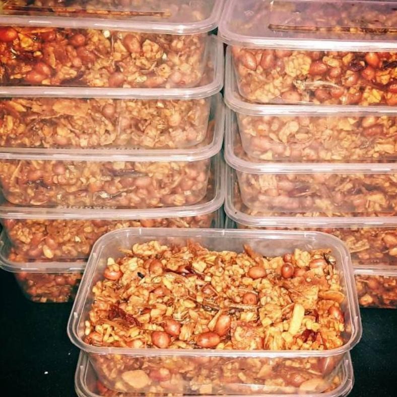 

Kering Tempe / Kacang / Teri / Mix Sambal Goreng Orek nUg
