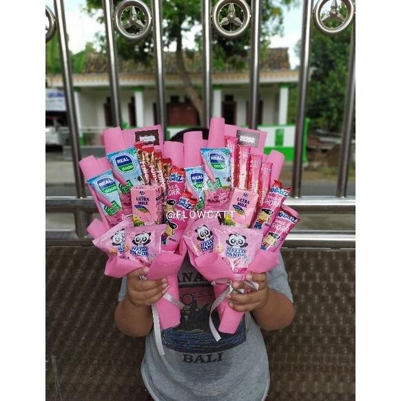 

FLOWCATT Bucket Snack Susu | Buket Snack | Buket Snack Wisuda | Bouquet Snack | Buket Jajan | Bucket Snack nUg