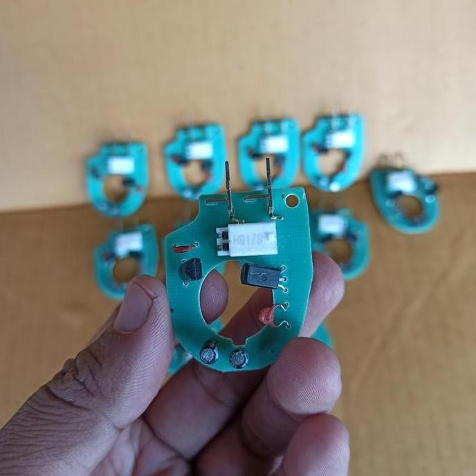 ic pcb mesin retrack spion toyota rush yaris camry vios altis