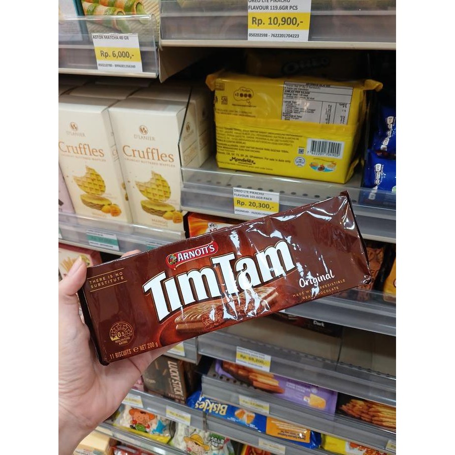 

~^~^~^] Tim Tam Biskuit Lapis Salut Coklat 200g