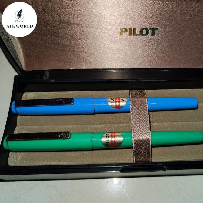 

Pilot Fountain Pen Vintage Original Japan Classic Kualitas Original