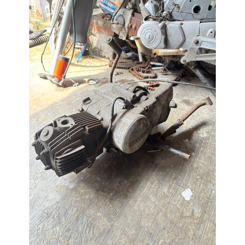 Cover Mesin Honda WIN 100 Original