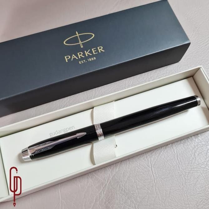 

Pulpen Parker IM Black Chrome Trim CT Roller Ball RB Original Kualitas Original