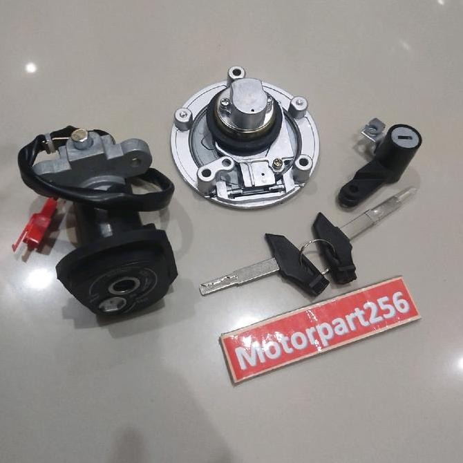Kunci Kontak Set Plus Tutup Tangki R15 V1 dan V2 Kualitas Original