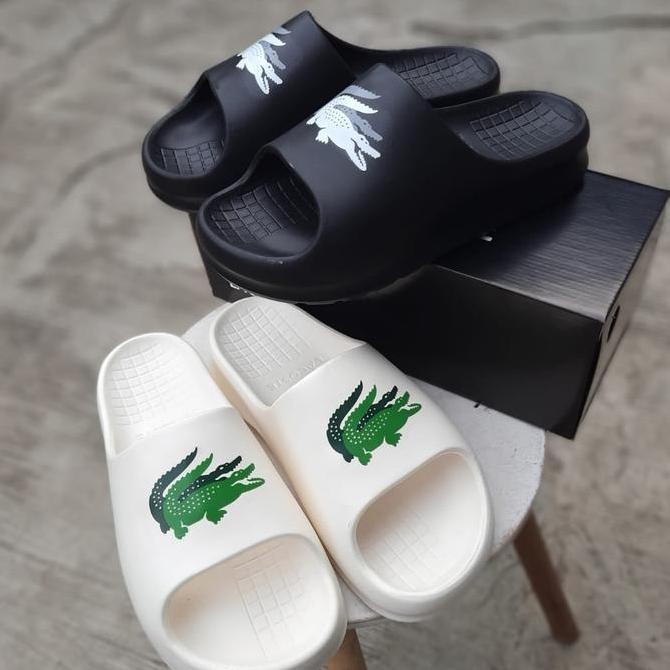 SANDAL LACOSTE CROCO BLACK CREAM ORIGINAL TERBARU SENDAL SELOP PRIA LACOST SANDA SLIDES SLIP ON TERB