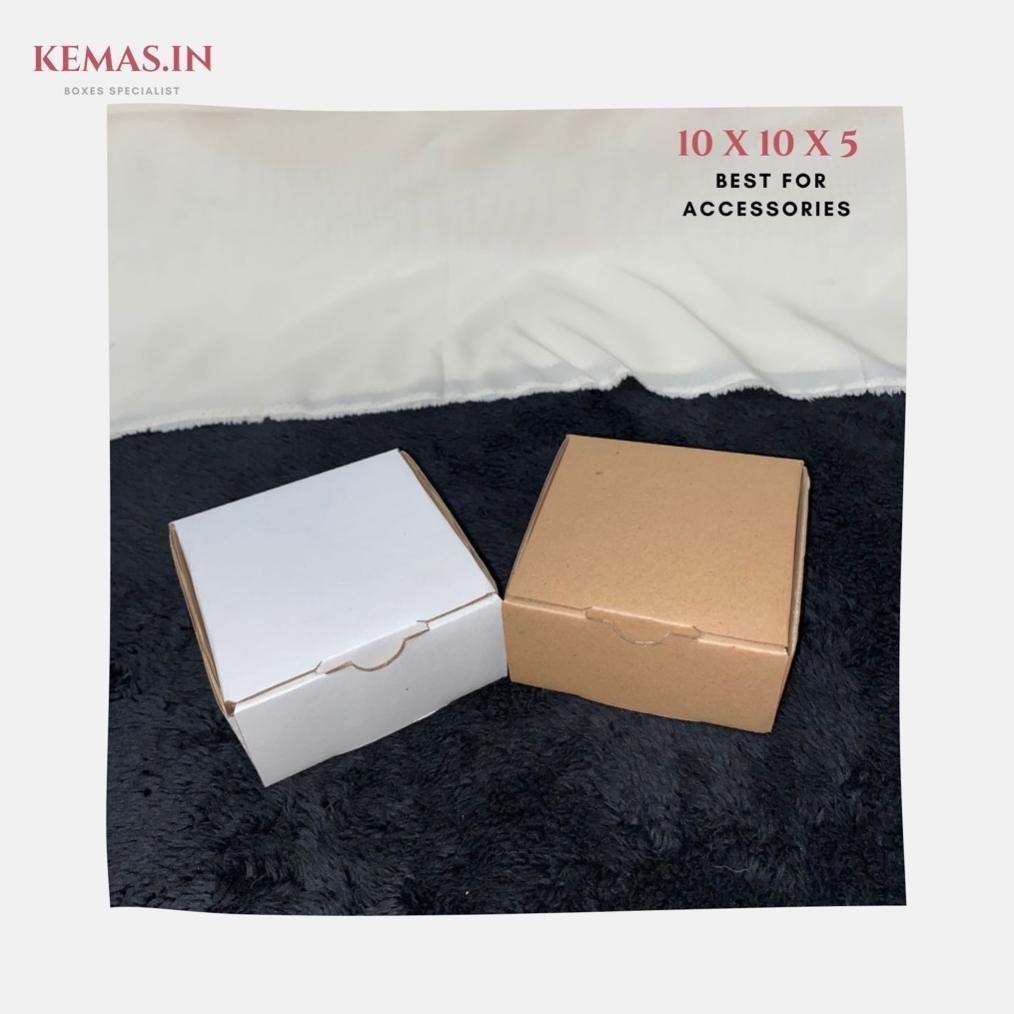 

NEW!!! (100 PCS TERMURAH) Kardus Die Cut 10x10x5 - Karton Box Dus Packaging Pizza Hampers Kecil Polos Murah