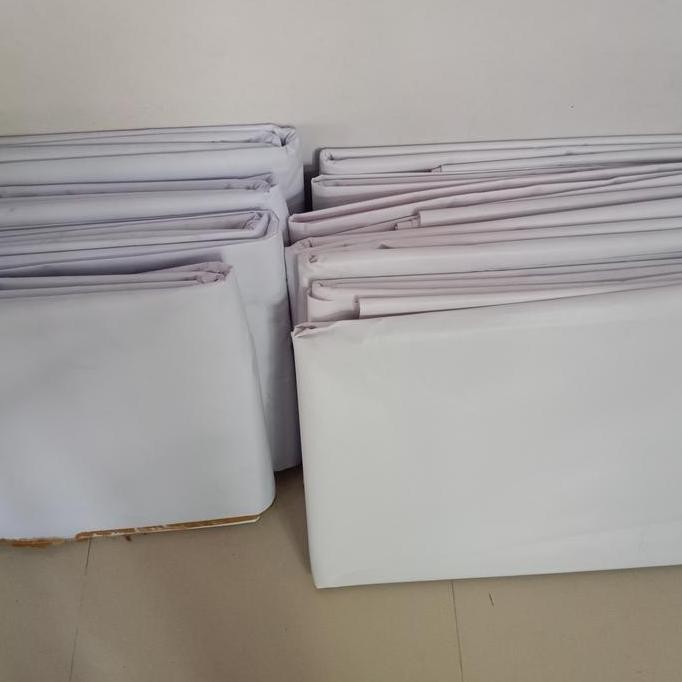 

Spanduk Banner Polos/Gagal Cetak Uk. 3,2mx3m Ketebalan 280GSM