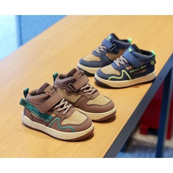 Tersedia SIZE 21-30 Sepatu Sneakers Anak Sepatu Olahraga Anak LV0616