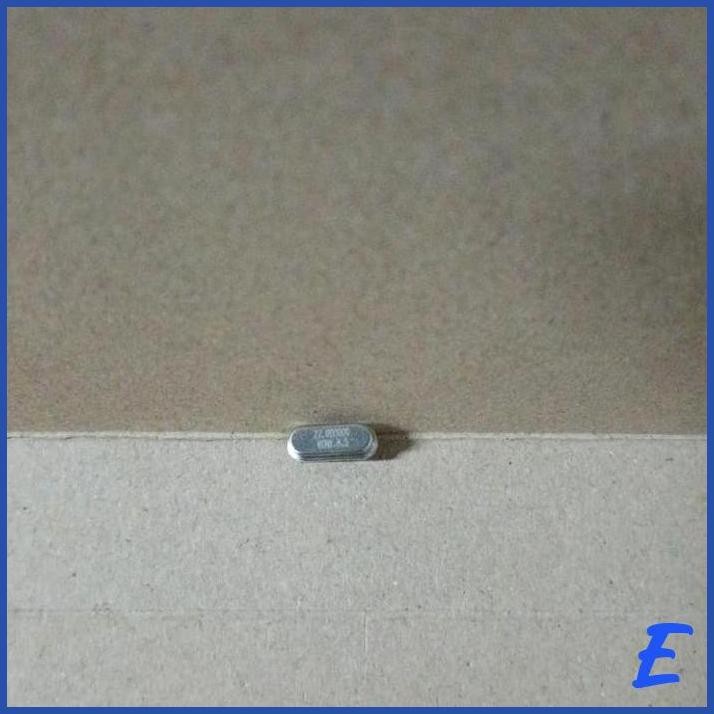 | BHG | 9270 XTAL CRYSTAL KRISTAL ISOLATOR OSCILLATOR 27MHZ 27 MHZ 27.000MHZ 27.000