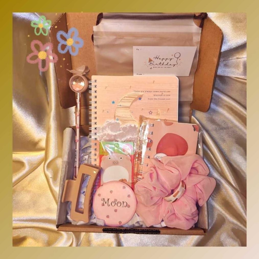 

HAMPERS GIFTBOX SET ALAT TULIS / HADIAH ALAT TULIS / HAMPERS LUCU