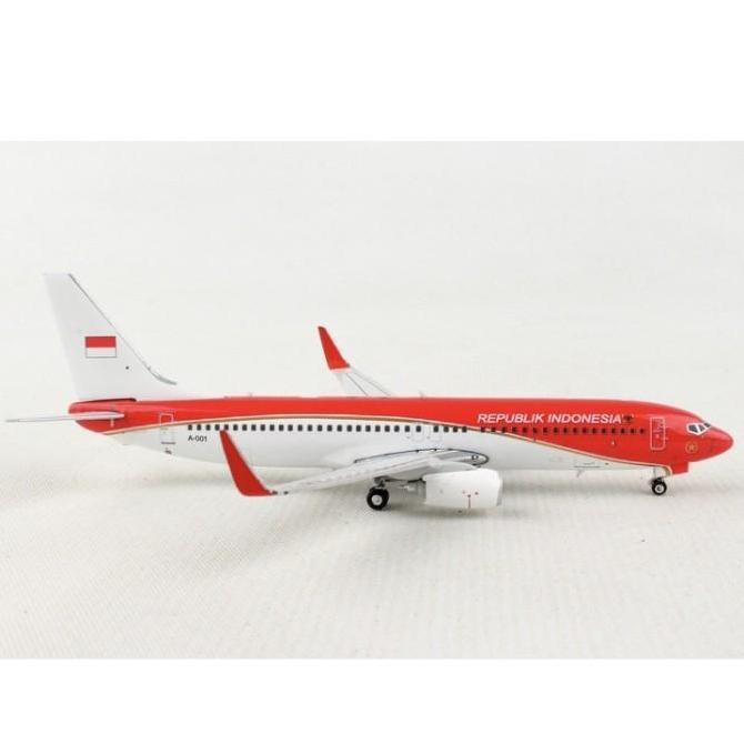 Diecast Pesawat Kepresidenan Ri Boeing 737-800 Skala 1/400 By Phoenix