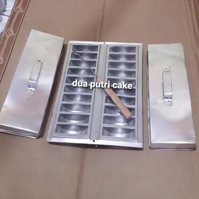 Cetakan/Loyang Kue Pukis/Kue Pancong Isi 20 Lubang +Tutup & Cungkilan