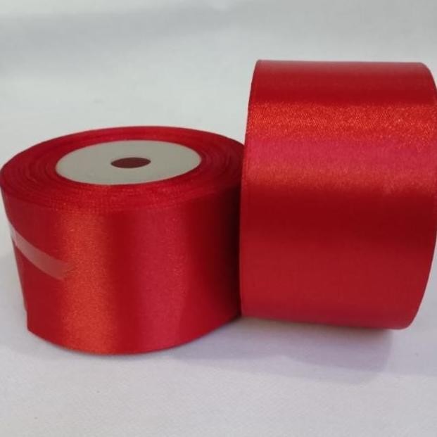 

ready stock Pita satin merah cabe 2 inch / 5 cm Per roll
