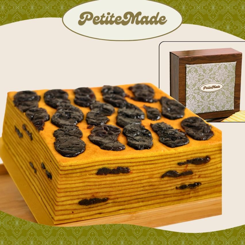

Petite Made Lapis Legit Vacum Wisman 20X20Cm Hardbox