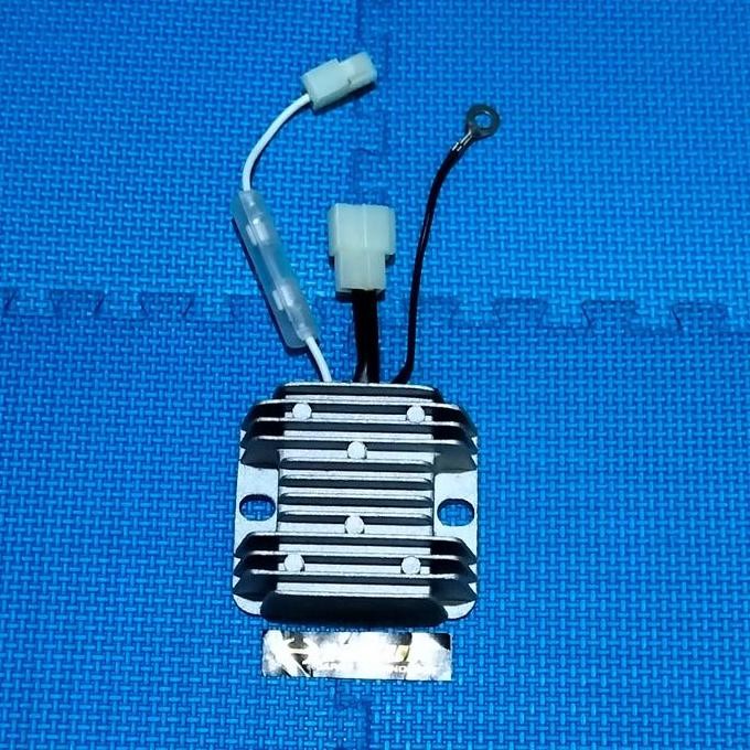 

Terlaris Battery Charger/Kiprok Mesin Genset 6000/7000 Watt,Kama 186Fa, 4 Kabel