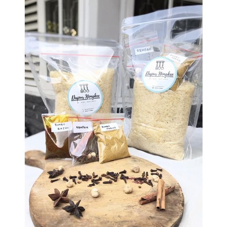 

Nasi Kebuli Instan , Beras Basmati 1kg lengkap dgn Bumbu Nasi Kebuli RB10