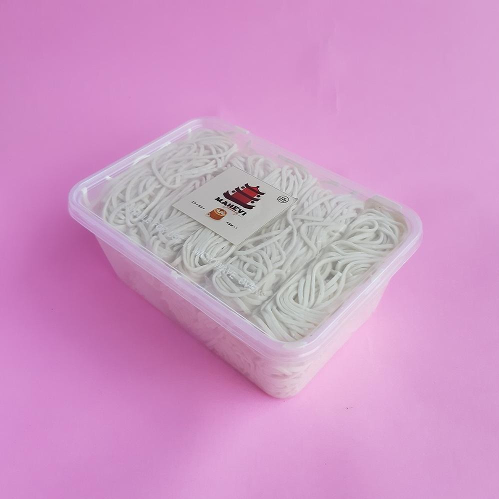 

Mie Mentah Lurus untuk Mie Ayam /Bakmi Halal 1 Box isi 10 Porsi RB10