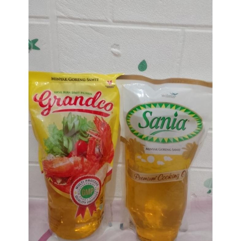 

Minyak Goreng Sania Isi 1 Liter RB10