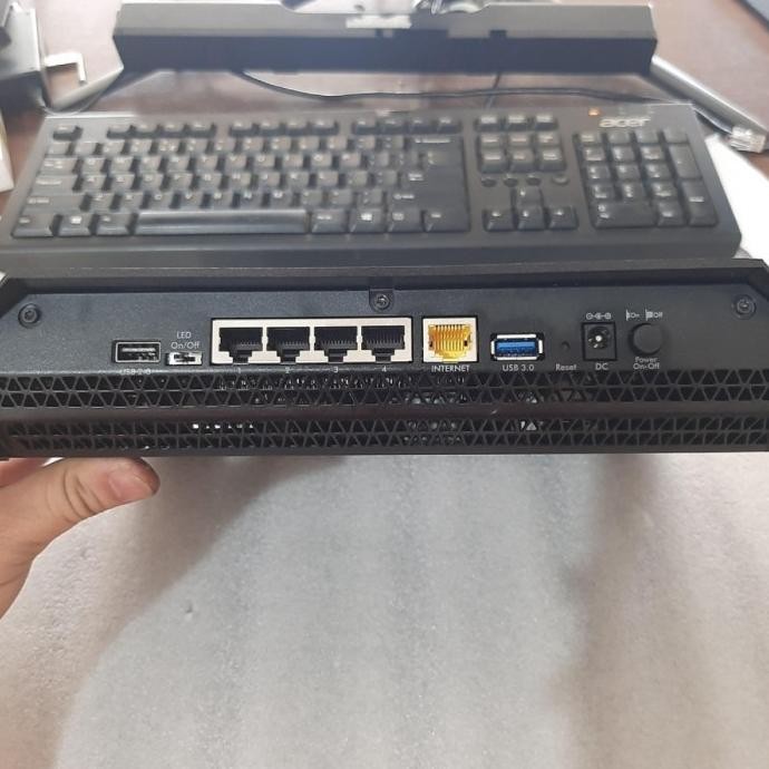 Netgear R8000 Ac3200 Nighthawk X6 Tri-Band Wifi Router New Stok