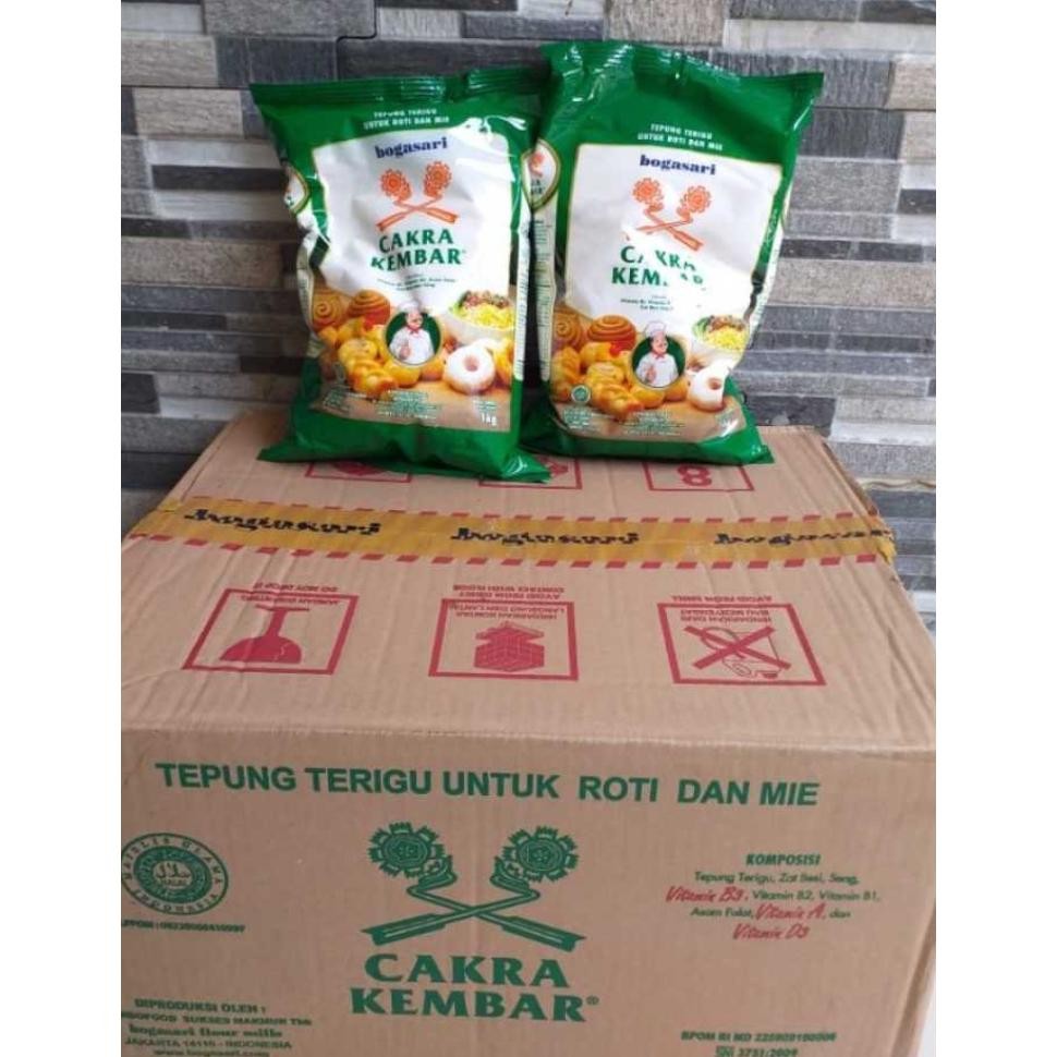 

Dus Tepung Terigu Segitiga Biru | Cakra Kembar | Lencana Merah 1kg Dan 500gr SV13